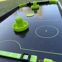 Mini Air Hockey Table