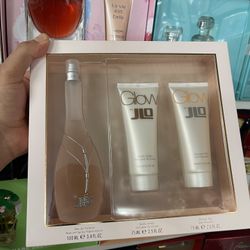 Glow  JLO Set Women New $49 c/u 🎄❄️💝👌
