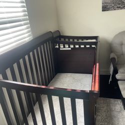 Baby Crib 