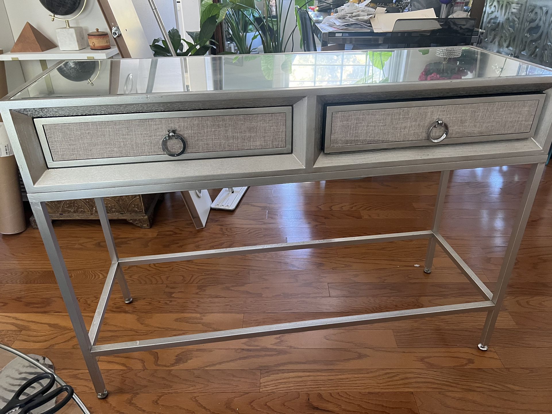 32x45x16 Mirrored Side Board  In Good Condition 