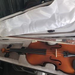 Mandini Full Size Violin 