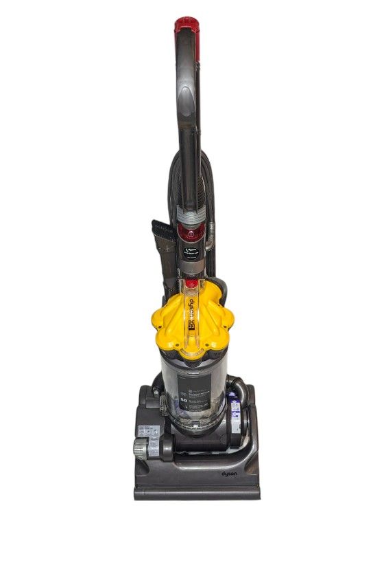 Dyson DC33 Vacuum Cleaner 