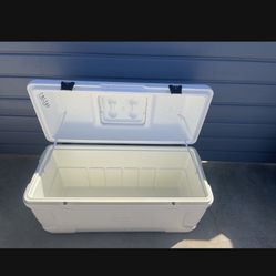 Igloo Maxcold Large 165 Quart 