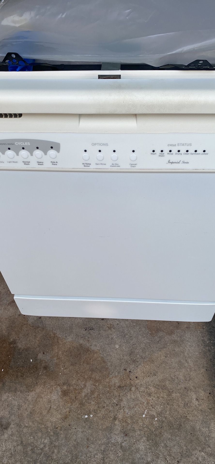 White Whirlpool Dishwasher Excellent Condition 