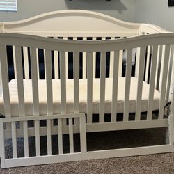 Crib + Babyletto Mattress