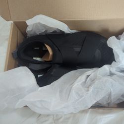 Shimano SH-IC200 Cycling Shoes – Brand New – Size 39(US 7.2)