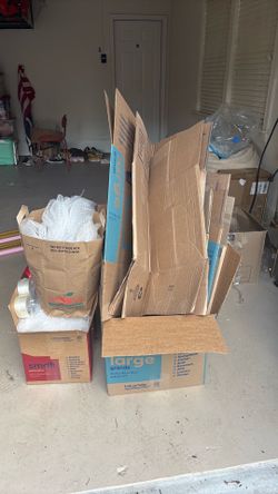 Free moving boxes + bubble wrap