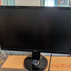 Asus 24 in Monitor 