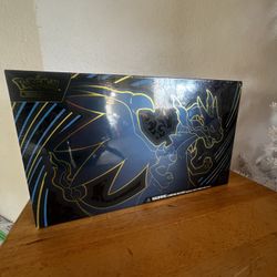 Pokemon Mega Charizard X Ex 