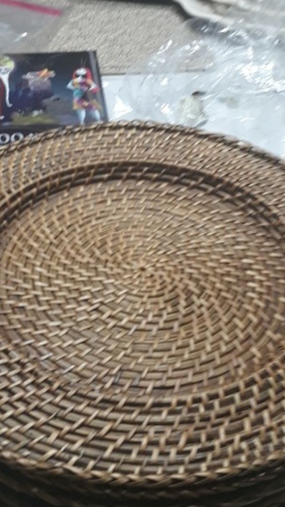 Wicker Charger Set Of 6 (Pier I)