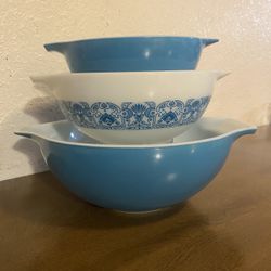 VTG Pyrex Horizon Blue Cinderella Nesting bowl set