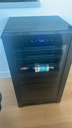 Wine enthusiast wine fridge