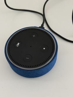 Amazon Echo Dot 2nd Gen with Alexa + Blue Fabric Case