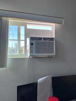 TCL Window Air Conditioner Unit