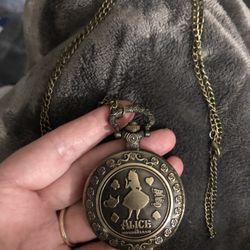 ALICE IN WONDERLAND POCKETWATCH NEW