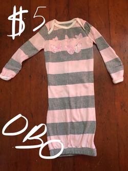 Burt’s Bees Organic Baby sleeper / swaddle 0-6 mo $5 obo with other items