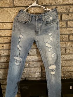 Size 32 skinny ripped jeans