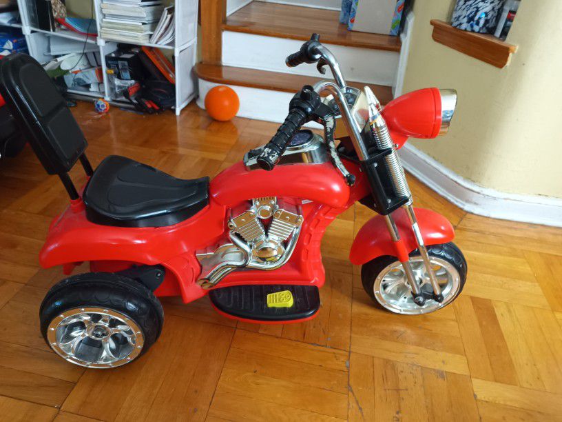 Used 12v Kids Ride On Toy Motorcycle.