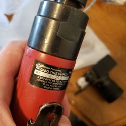 Chicago Pneumatic CP873 TIRE BUFFER