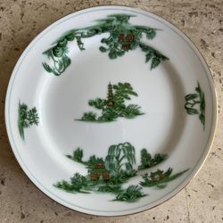 NARUMO JAPANESE CHINA SALAD DESERT PLATE RARE GREEN WILLOW PATTERN LITTLE OVER 6 1/2 I HAVE 12 OF THESE PRICE IS FOR ONE.