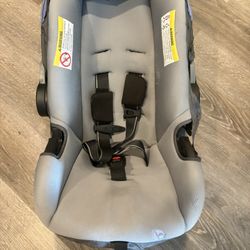 Baby Trend Car seat With Base