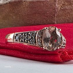 Le Vian 14K Rose Gold Morganite and Vanilla Diamonds Ring Size 6.75 / Anillo de Oro Rosado con Morganita y Diamantes! 👌🎁Post Tags: Anillo de Oro