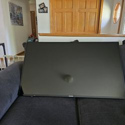 New Open Box 50" Hitachi *Non Smart Tv*