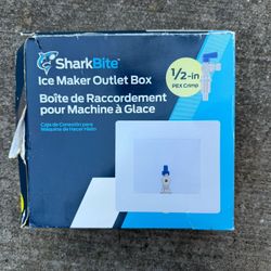 SharkBite Ice Maker Outlet Box – 1/2 in PEX Crimp