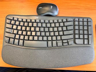 Logitech Wireless Keyboard and Mouse Combo