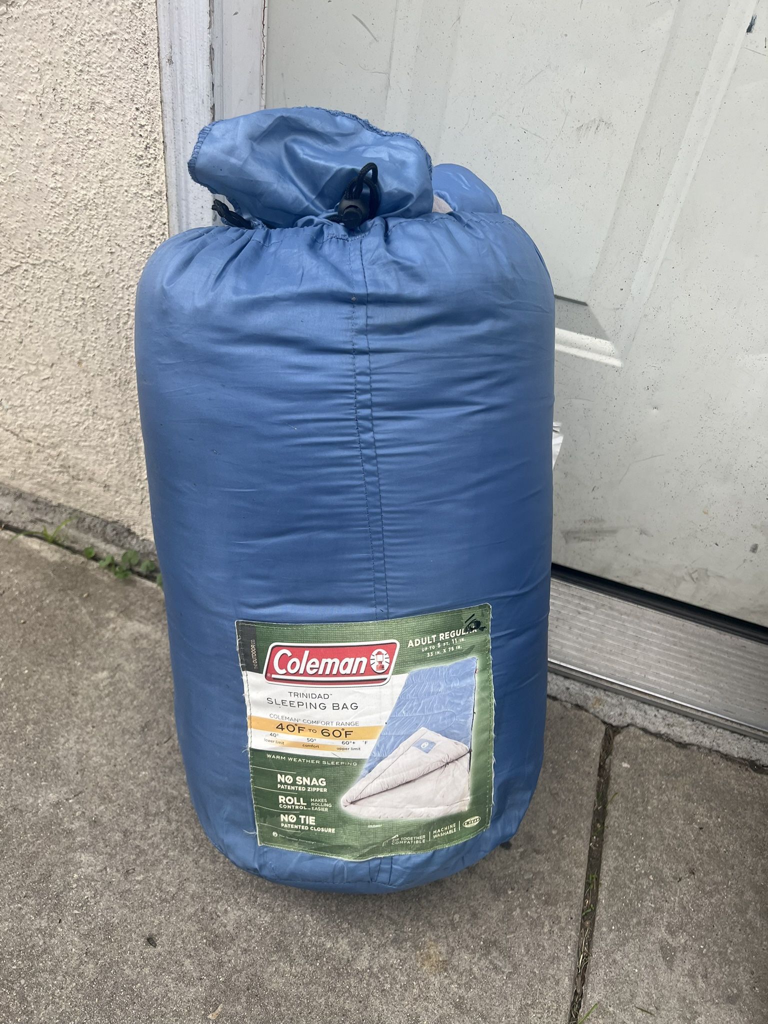 COLEMAN SLEEPING BAG 