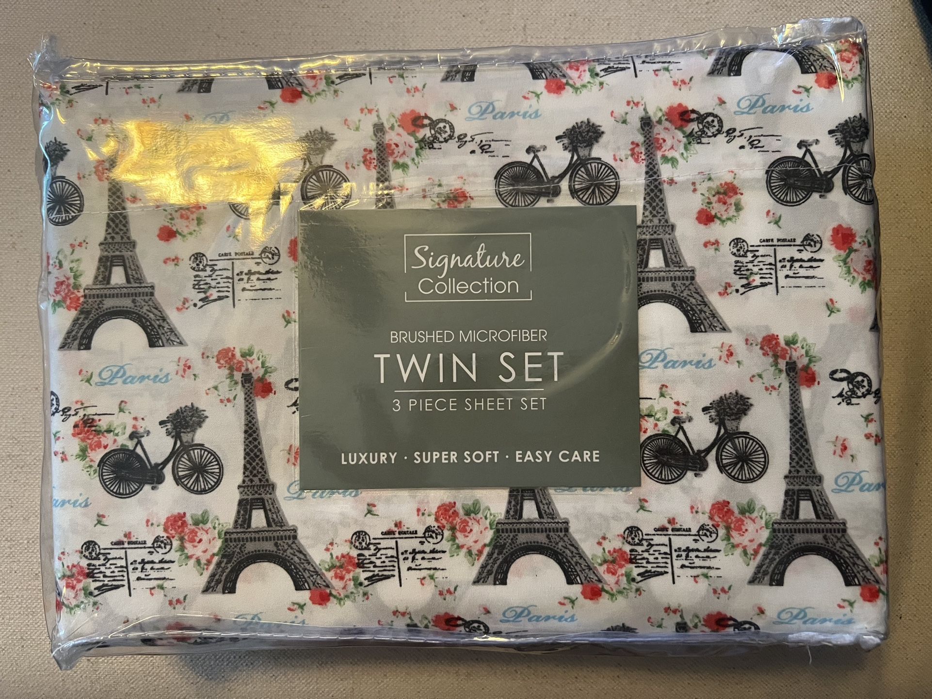 *NEW* Twin “Paris” Sheets