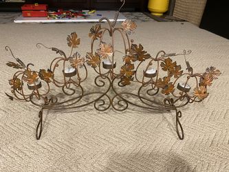 Candle holder centerpiece