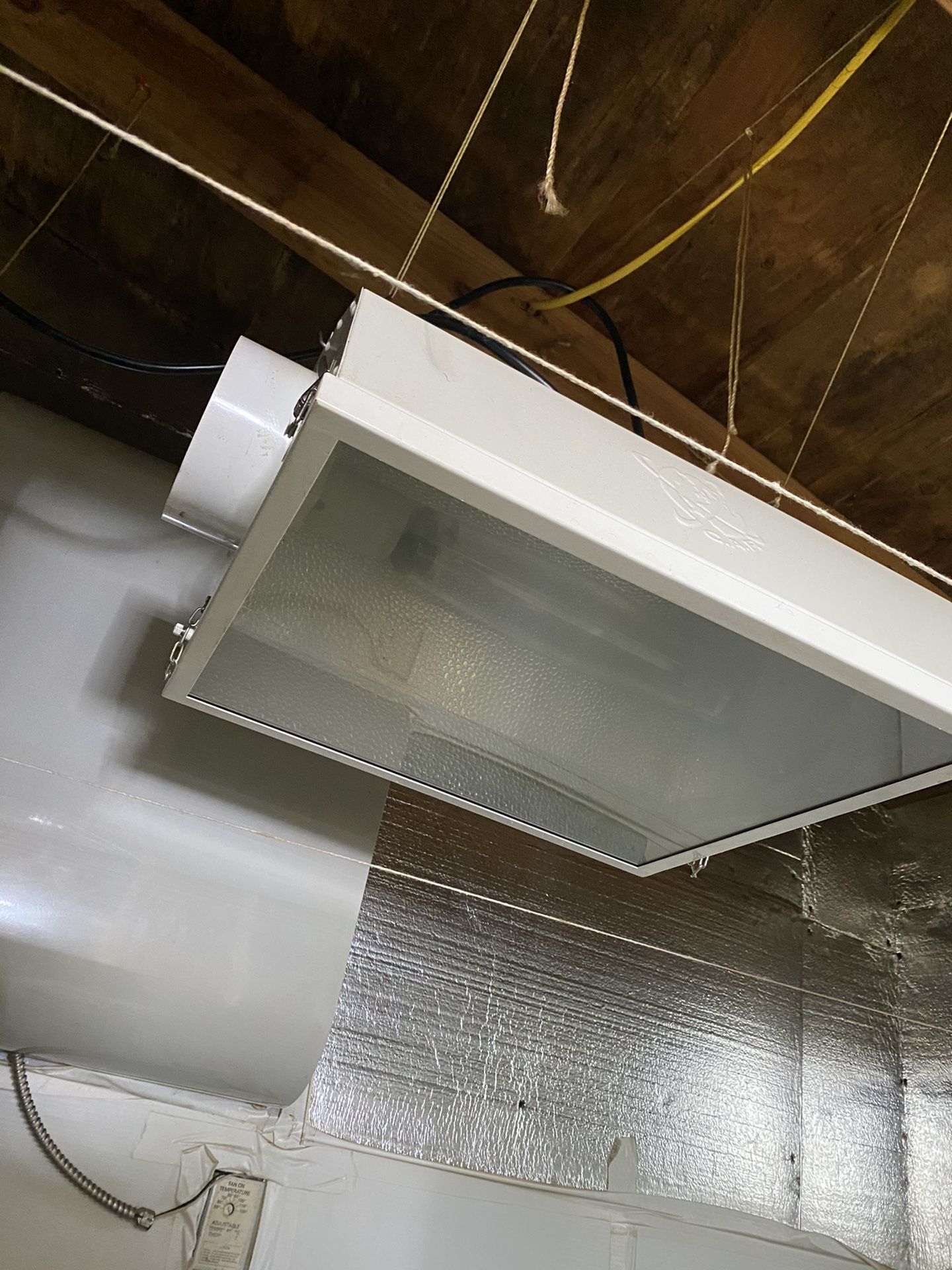 Indoor Grow Equipment, Lights, Ballast, Hood