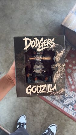 Godzilla dodgers