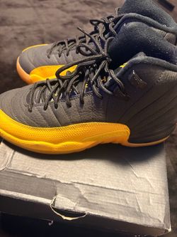 Air Jordan 12 Retro Dark Grey University Gold