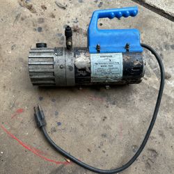 Robinair Vacuum Pump