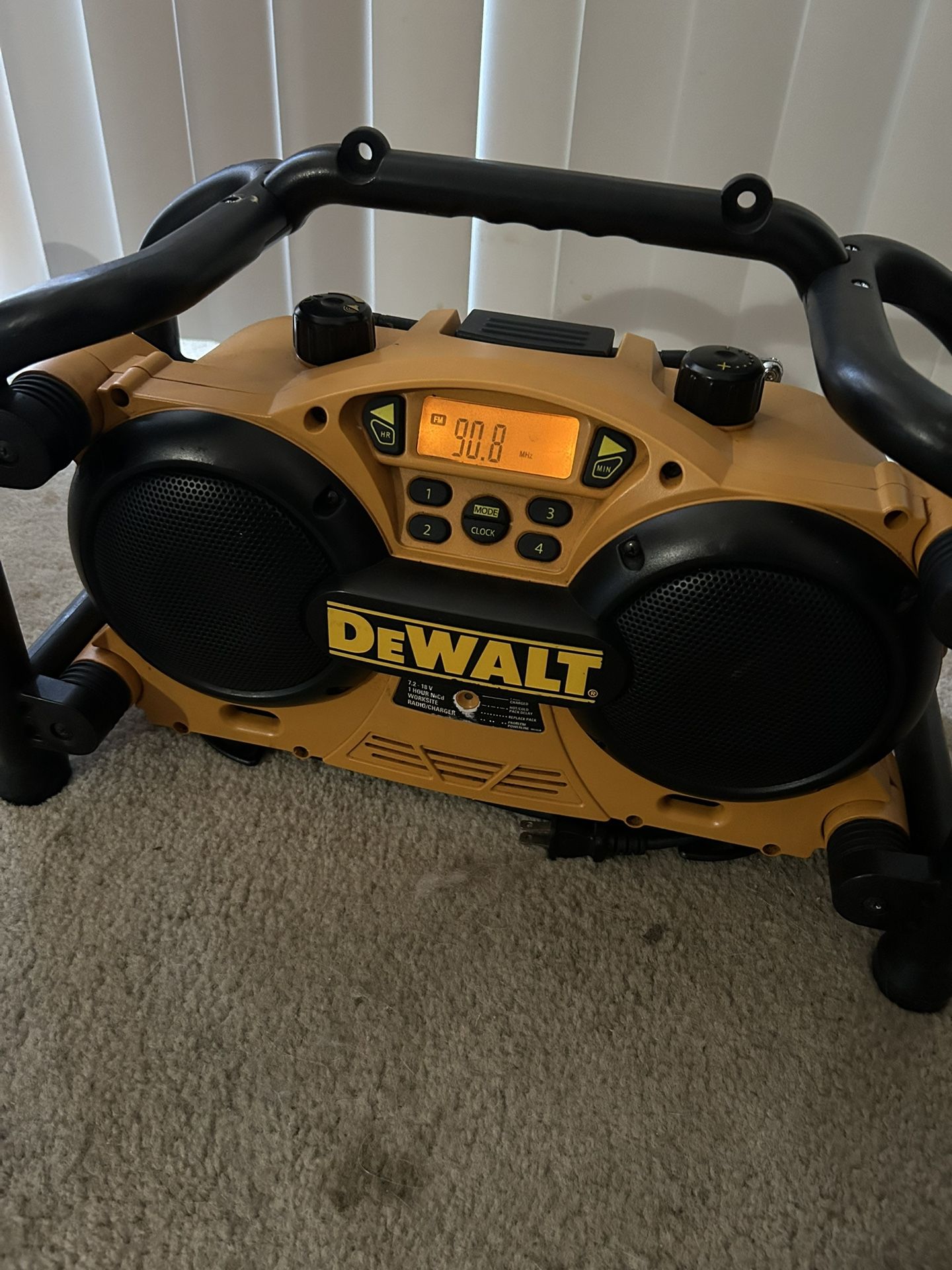 Dewalt Radio