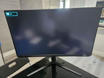 Monitor Samsung G51 C 32 Inches