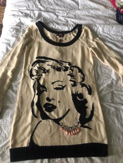 Betsey Johnson Marilyn sweater tunic RARE