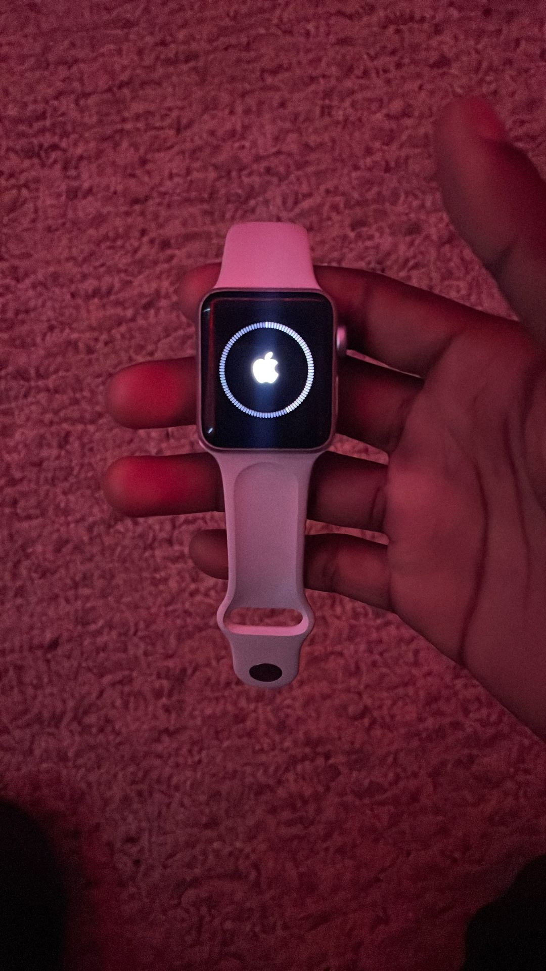 Apple Watch Series 3 - 38mm Silver Aluminum