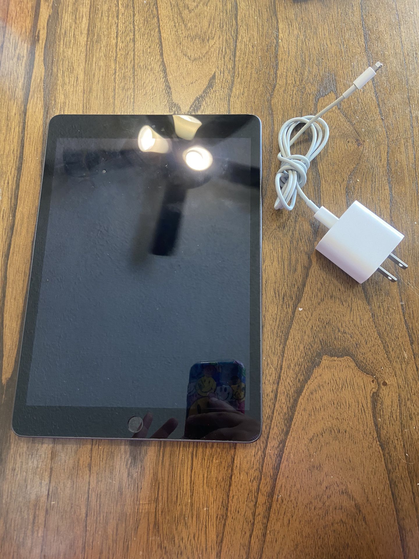 Used Ipad with Charger