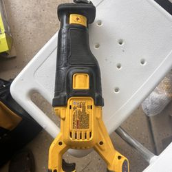 DEWALT RECIPROCATING SAW