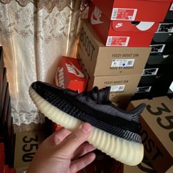 Adidas Yeezy Boost 350 V2 “ Carbon “ Men Sizes