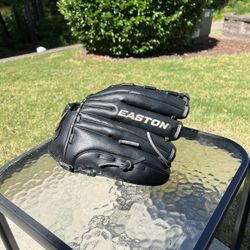 Easton Baseball Glove