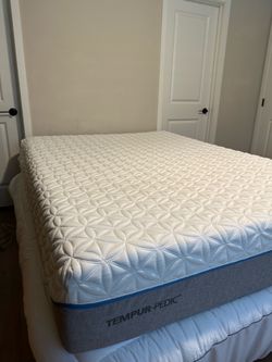 Tempur-Pedic Tempur-Cloud Supreme Mattress