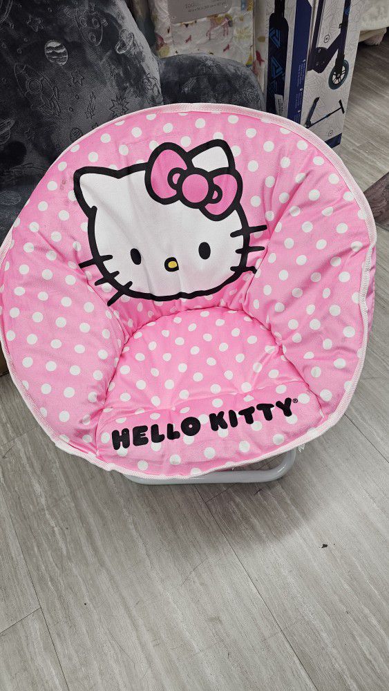 Hello Kitty Foldable Chair