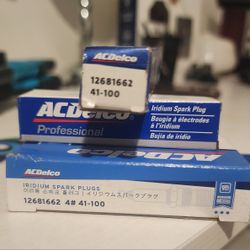 GM Acdelco Spark plugs 41-100 New