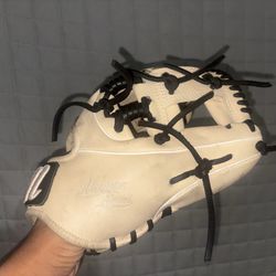 Marucci Ascension series 11.25”