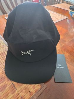 Arc'teryx hat