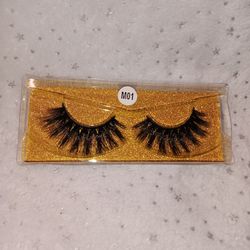 ‼️$1 Lashes‼️